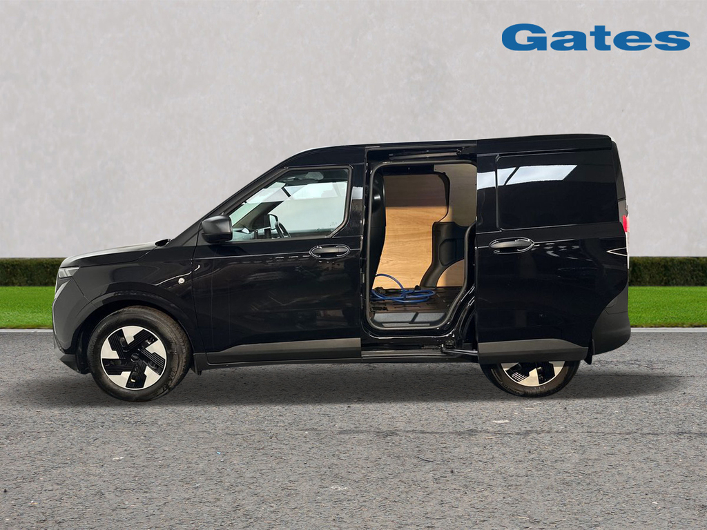 Ford Transit Courier Transit Courier Trend 43Kwh 136Ps EK75ZKD Black #5