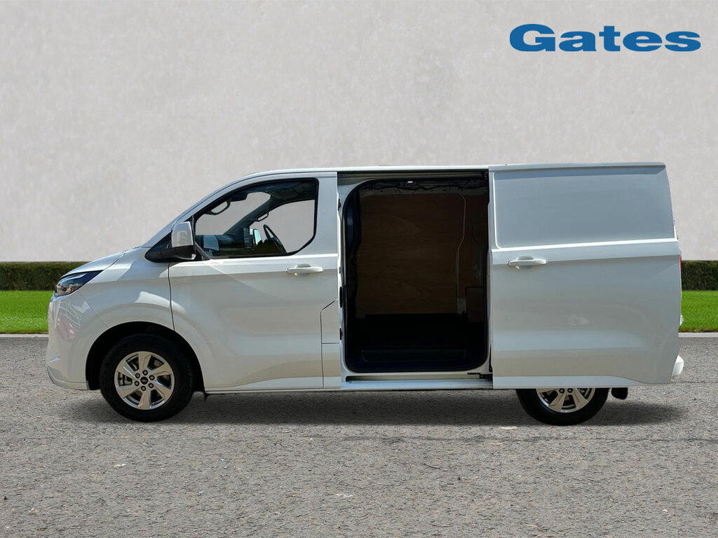 Ford Transit Custom Transit Custom 320 Swb Limited 65Kwh 100Kw 136Ps EN75XMT White #5
