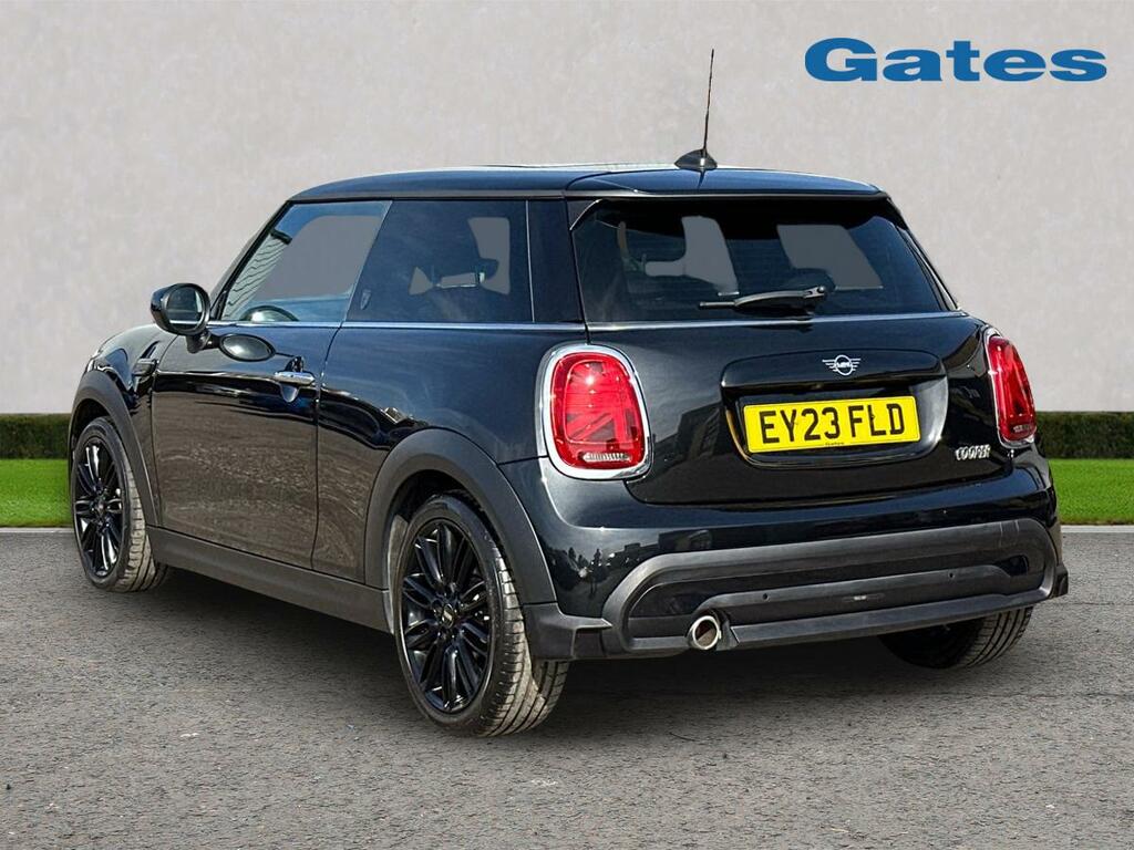 Mini Hatch Cooper Exclusive Premium Plus 1.5 EY23FLD Black #5