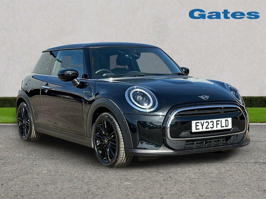 Mini Hatch Cooper Exclusive Premium Plus 1.5 EY23FLD Black