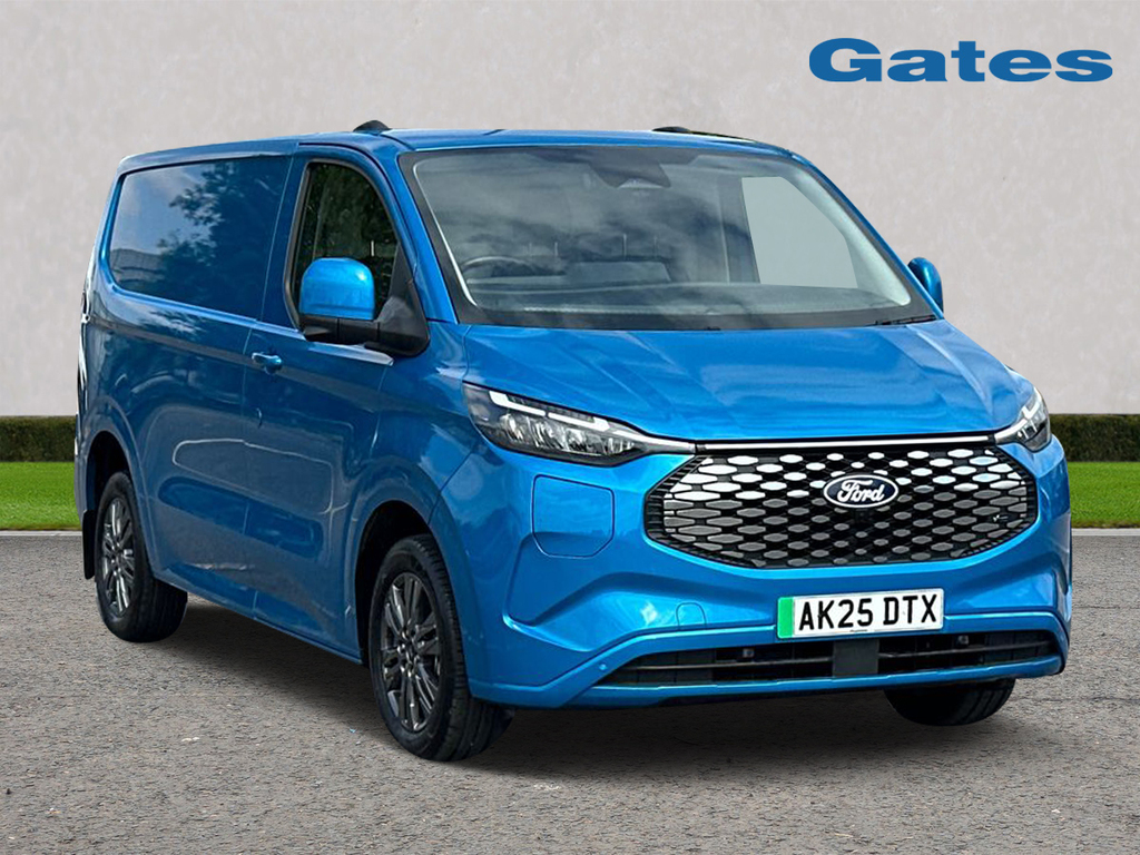Ford Transit Custom Transit Custom 320 Swb Limited 65Kwh 160Kw 218Ps AK25DTX Blue