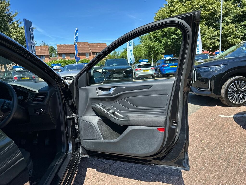 Ford Focus 2.3 Ecoboost St 2023 Green #35