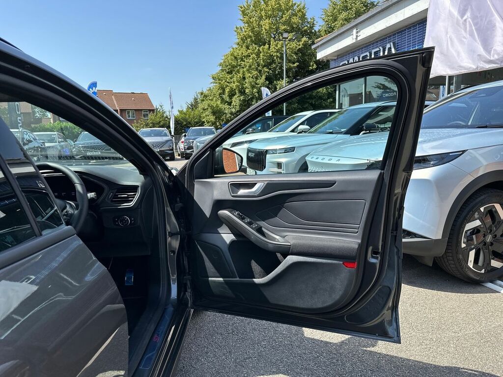 Ford Focus 1.0 125Ps Active X En74bwb Black #35