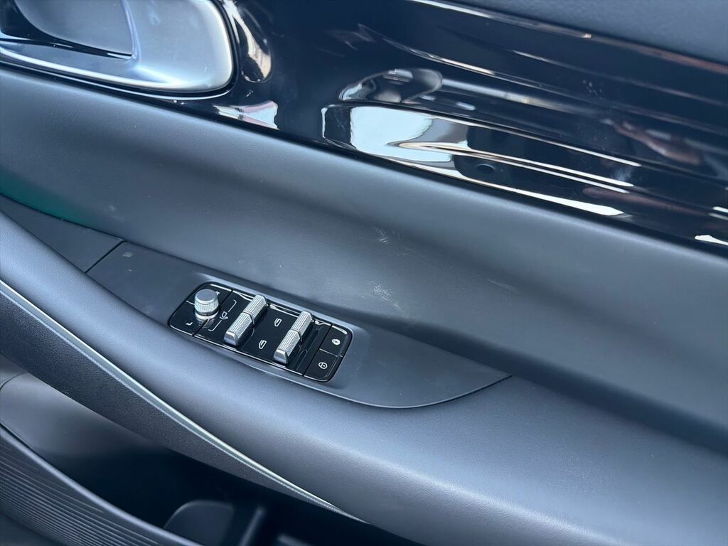 Geely Starray 1.5 Em-i Ultra Grey #25
