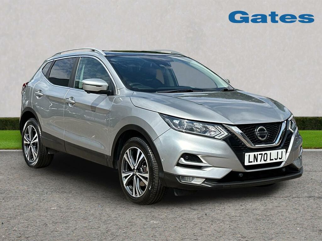 Nissan Qashqai Nissan Qashqai N-connecta 1.3 Dig-t 160Ps LN70LJJ Silver