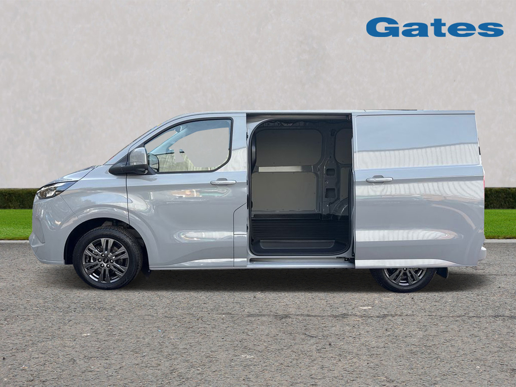Ford Transit Custom Transit Custom 320 Swb Limited 65Kwh 100Kw 136Ps AK25ONW Grey #5