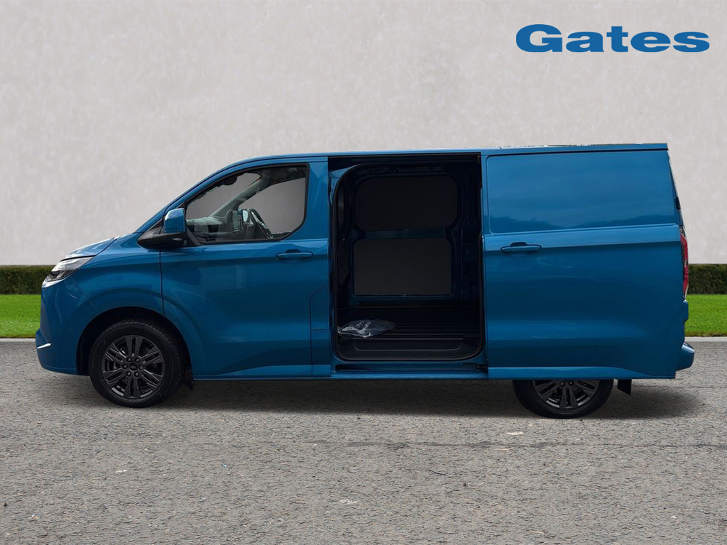 Ford Transit Custom Transit Custom 320 Swb Limited 65Kwh 100Kw 136Ps AK25EER Blue #5