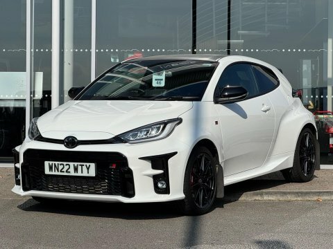 Toyota Yaris Gr-y Circuit WN22WTY White #3