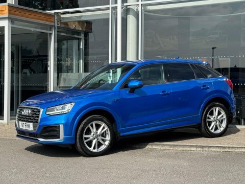 Audi Q2 Tdi Quattro S Blue #6