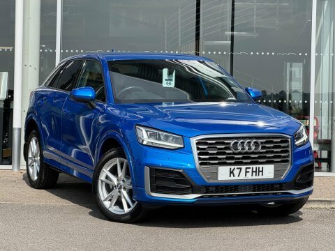 Audi Q2 Tdi Quattro S Blue #2
