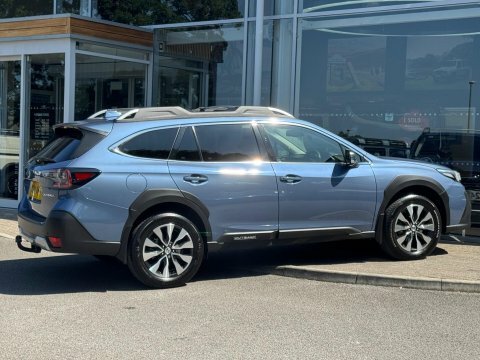 Subaru Outback Estate Grey #10