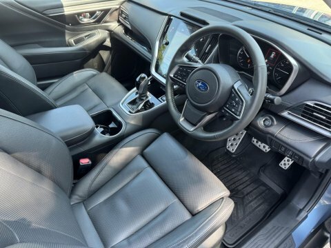 Subaru Outback Estate Grey #16