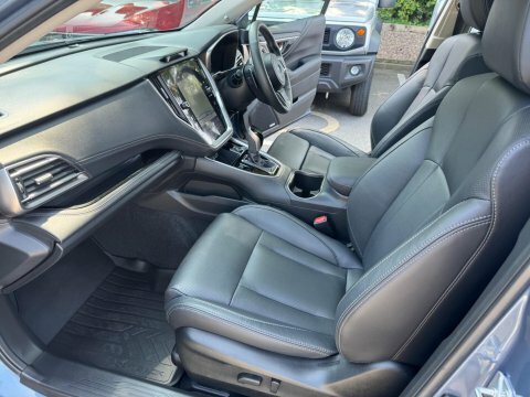 Subaru Outback Estate Grey #40