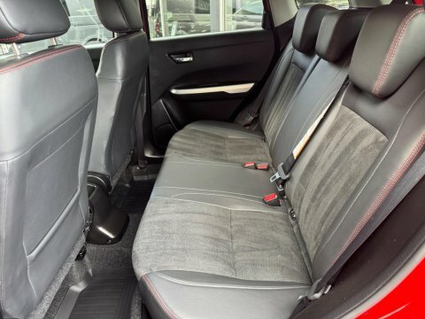 Suzuki Vitara 1.6 Sz4 Euro 6 Ss 2017 Black #38