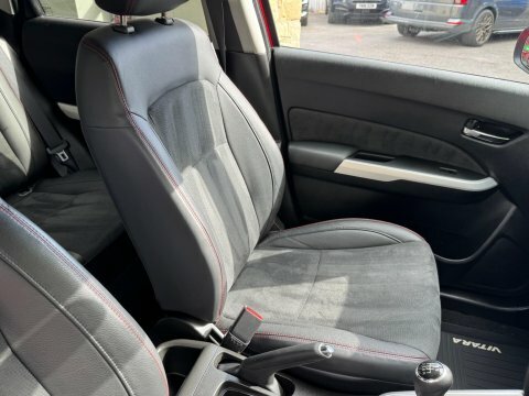 Suzuki Vitara 1.6 Sz4 Euro 6 Ss 2017 Black #30