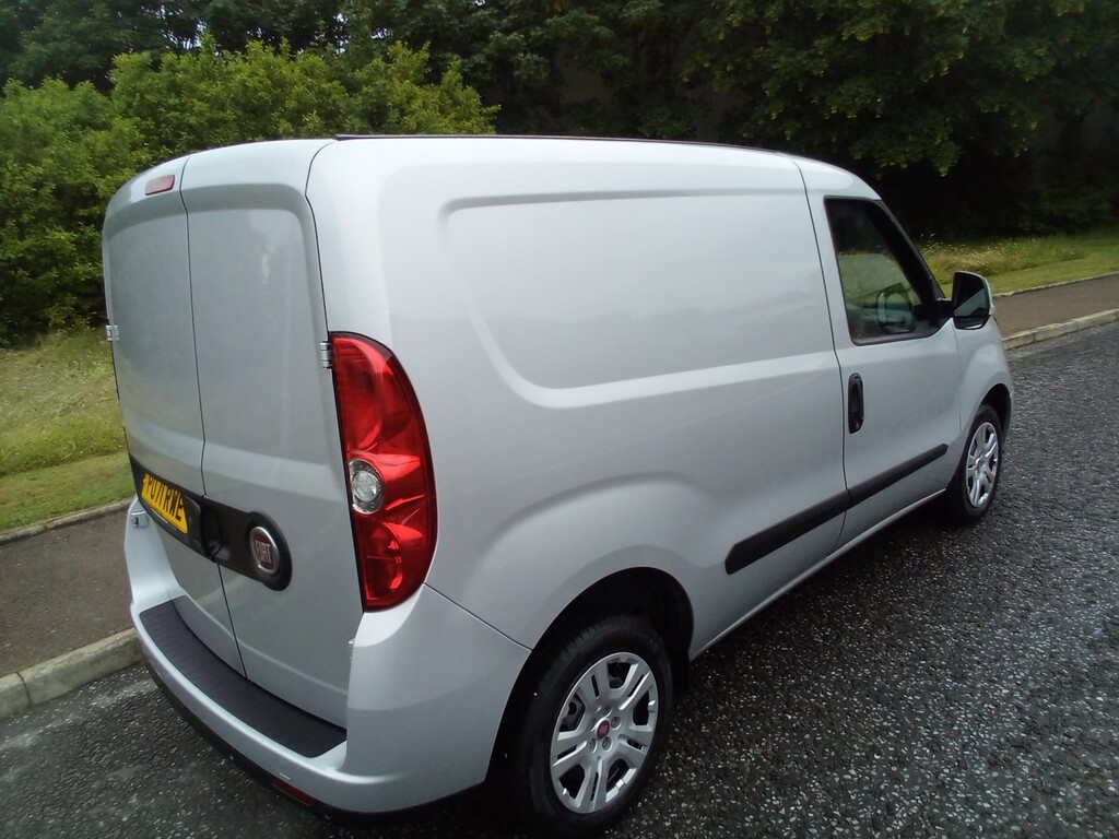 Fiat Doblo Panel Van Doblo Cargo 1.3 Multijet Ii 95 Hp Tecnic Silver #6