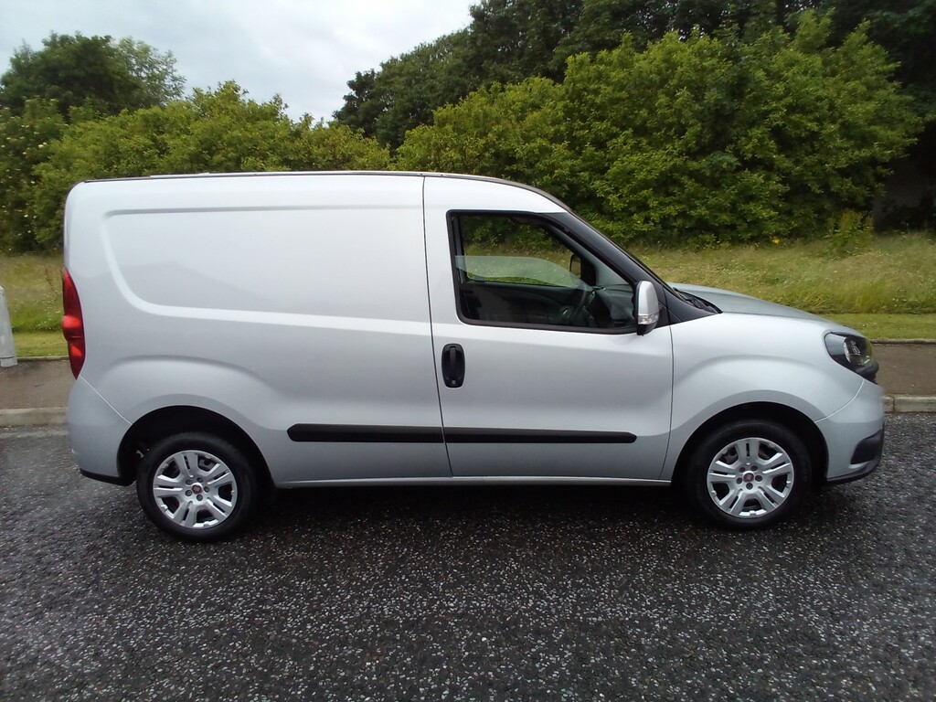 Fiat Doblo Panel Van Doblo Cargo 1.3 Multijet Ii 95 Hp Tecnic Silver #4