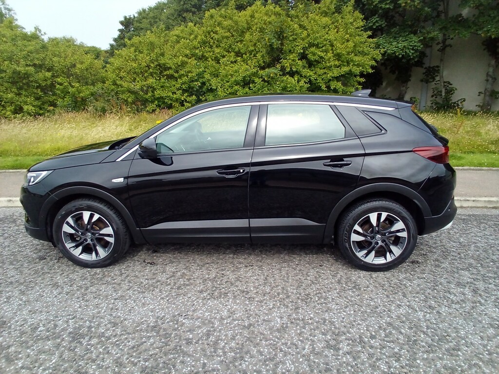 Vauxhall Grandland X 1.2 Turbo Sport Nav Black #5