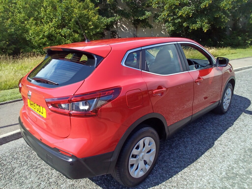 Nissan Qashqai Suv 1.3 Dig-t Visia 201919 NH19GDJ Red #6