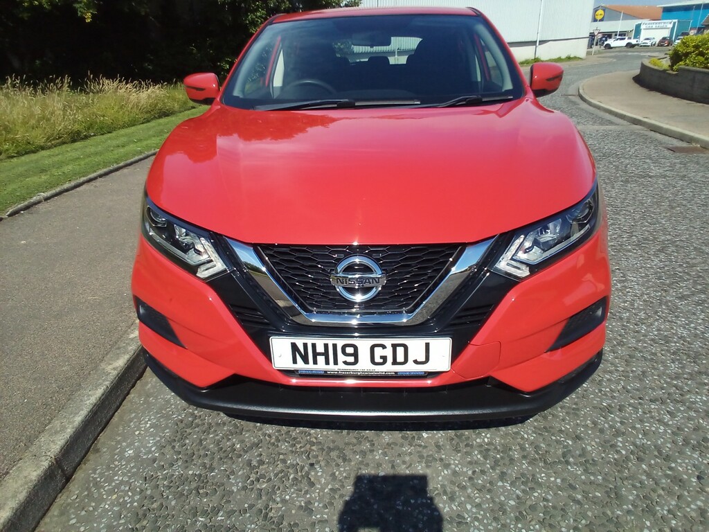 Nissan Qashqai Suv 1.3 Dig-t Visia 201919 NH19GDJ Red #2