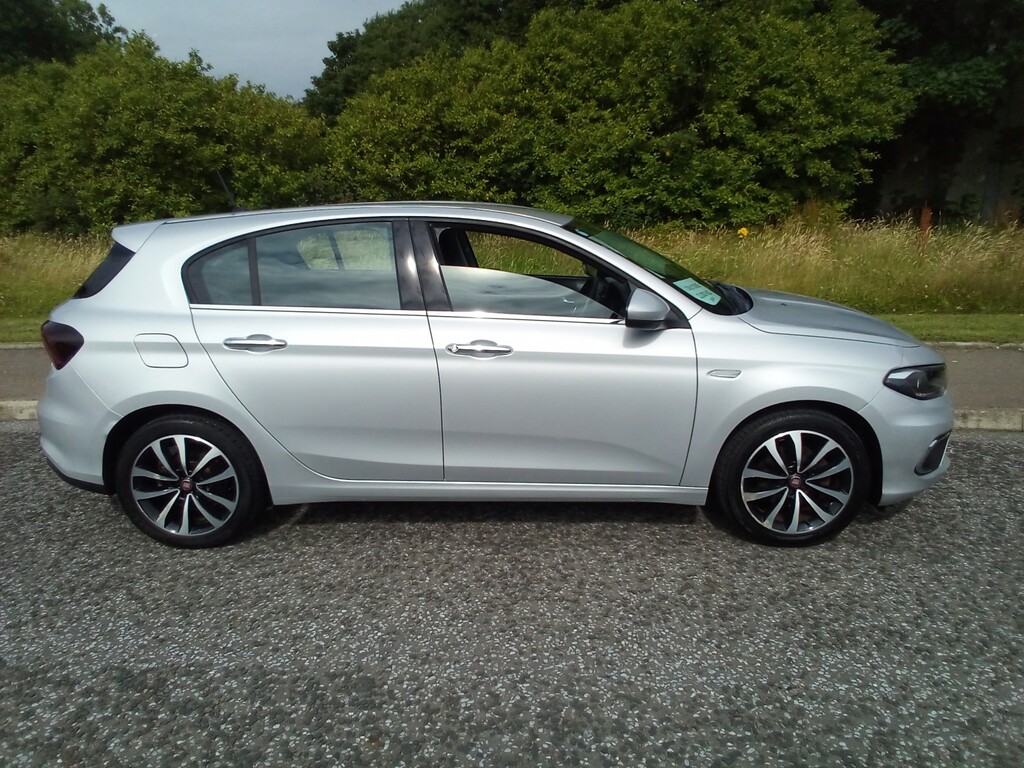 Fiat Tipo Tipo 1.4 95Hp Lounge Hatchback Silver #4
