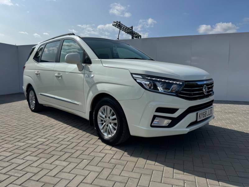 SsangYong Turismo Mpv Grey #2