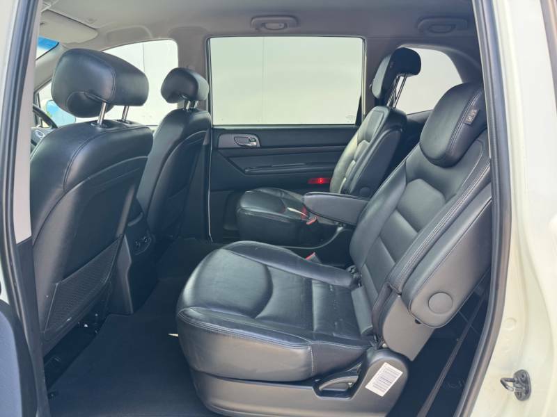 SsangYong Turismo Mpv Grey #15