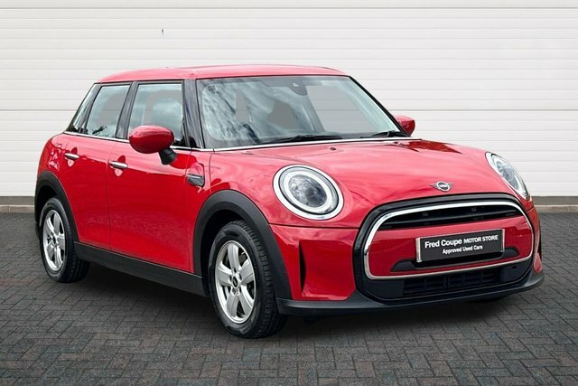 Mini Hatch Cooper Classic Hatchback SL72JUO Red