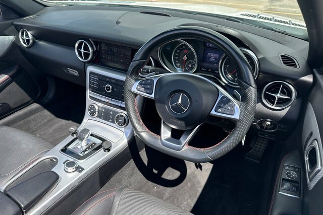 Mercedes-Benz SLC Slc 200 Amg Line Silver #10