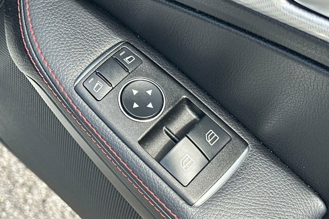 Mercedes-Benz SLC Slc 200 Amg Line Silver #34