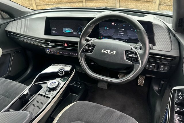 Kia EV6 Air White #10