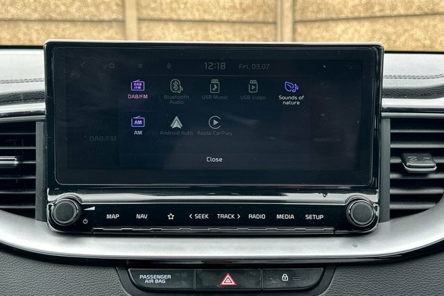 Kia Xceed 1.6 Gdi 8.9Kwh 4 Suv Plug In Hybrid Dct Black #48
