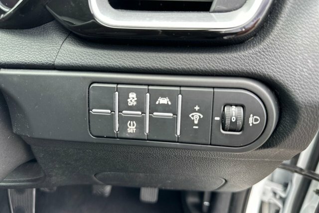 Kia Xceed 1.6 Gdi 8.9Kwh 4 Suv Plug In Hybrid Dct Black #38