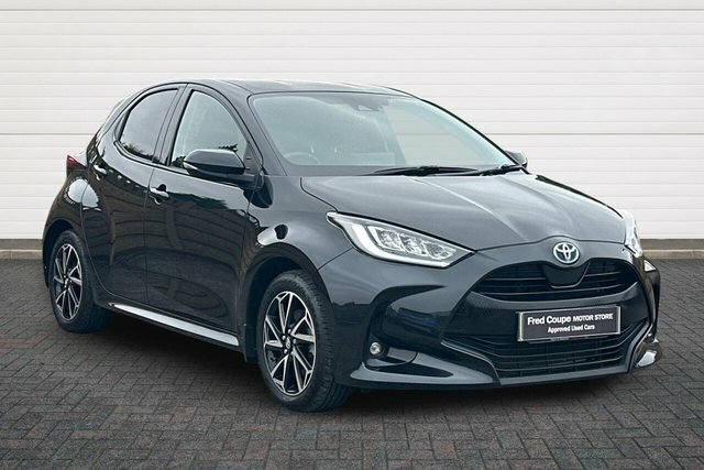 Toyota Yaris Vvt-h Design Hatchback Black