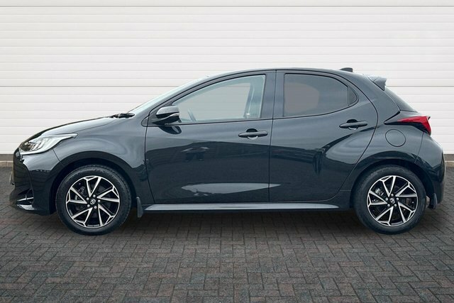 Toyota Yaris Vvt-h Design Hatchback PY23GZB Black #6