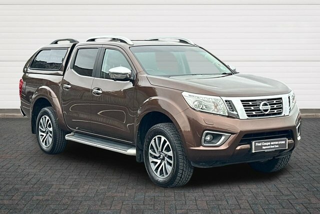 Nissan Navara Dci Tekna Pickup Double Brown