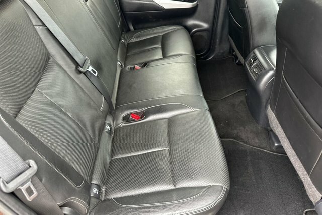Nissan Navara 2.3 Dci Tekna Double Cab Pickup 4Wd Euro 6 Black #36