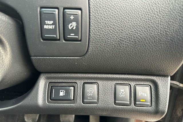 Nissan Navara 2.3 Dci Tekna Double Cab Pickup 4Wd Euro 6 Black #40