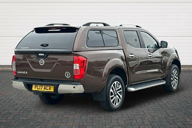Nissan Navara Dci Tekna Pickup Double Brown #3