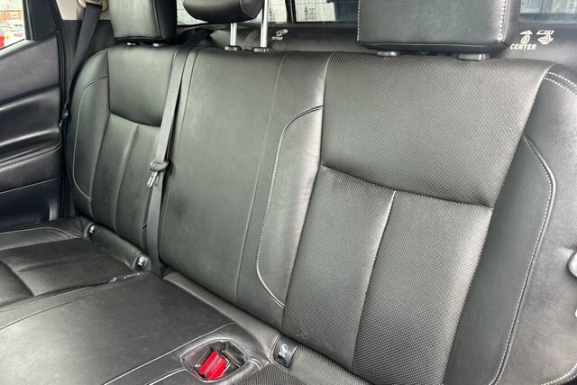 Nissan Navara 2.3 Dci Tekna Double Cab Pickup 4Wd Euro 6 Black #17