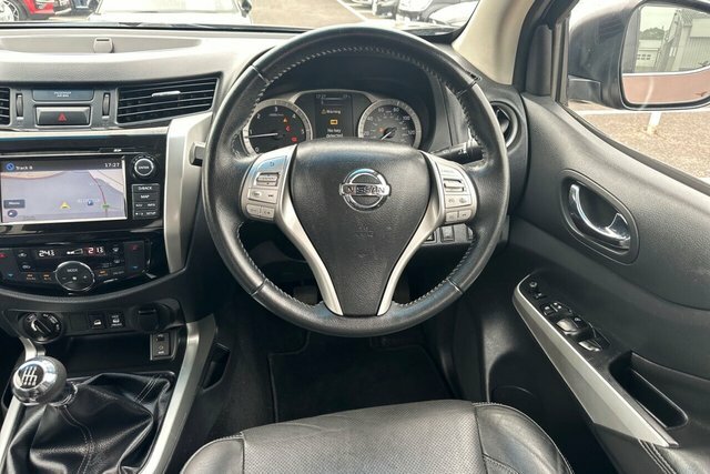 Nissan Navara 2.3 Dci Tekna Double Cab Pickup 4Wd Euro 6 Black #12