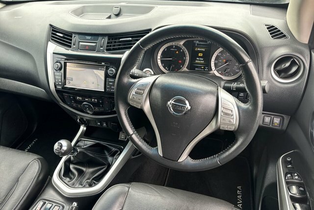 Nissan Navara 2.3 Dci Tekna Double Cab Pickup 4Wd Euro 6 Black #10
