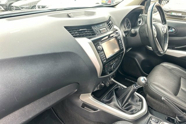 Nissan Navara 2.3 Dci Tekna Double Cab Pickup 4Wd Euro 6 Black #15