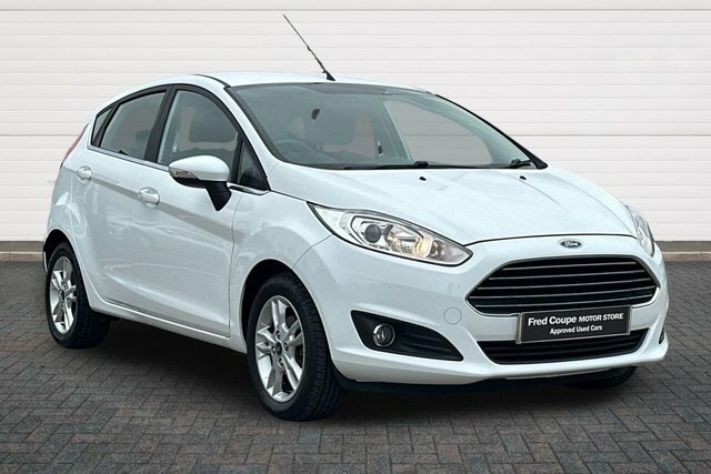Ford Fiesta 1.25 Zetec Hatchback Euro 6 82  #1