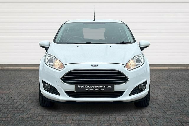 Ford Fiesta 1.25 Zetec Hatchback Euro 6 82  #8