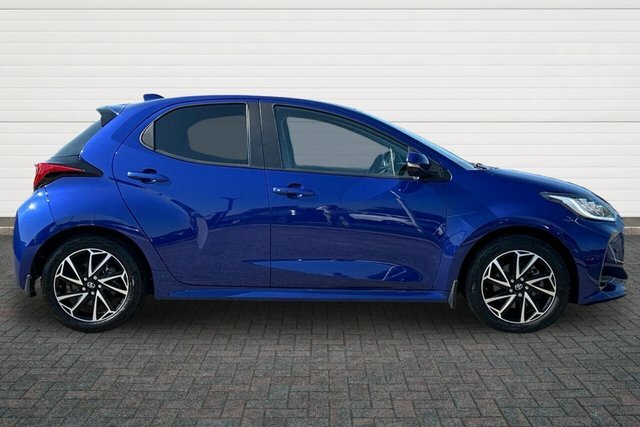 Toyota Yaris Vvt-h Design Hatchback PY22HZW Blue #2