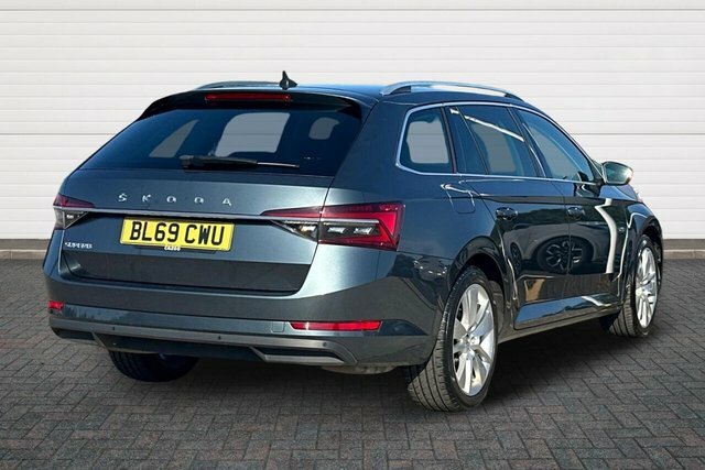 Skoda Superb Tsi Se L Estate Grey #3