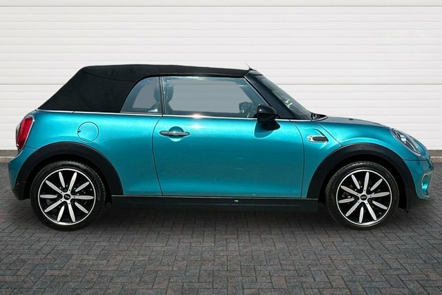 Mini Convertible Cooper Exclusive Convertible Blue #2