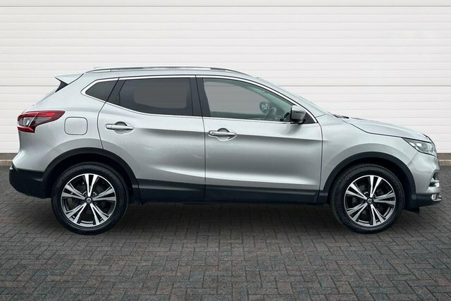 Nissan Qashqai Dig-t N-connecta Suv Silver #2
