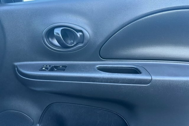 Nissan Micra Hatchback Blue #38